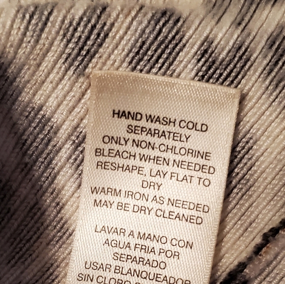 White House Black Market Leopard Elbow Length Sleeve Crew Neck Knit Top Size M - Picture 5 of 7